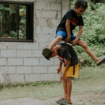 Великодушие в цифровую эпоху через призму игры The Dog House